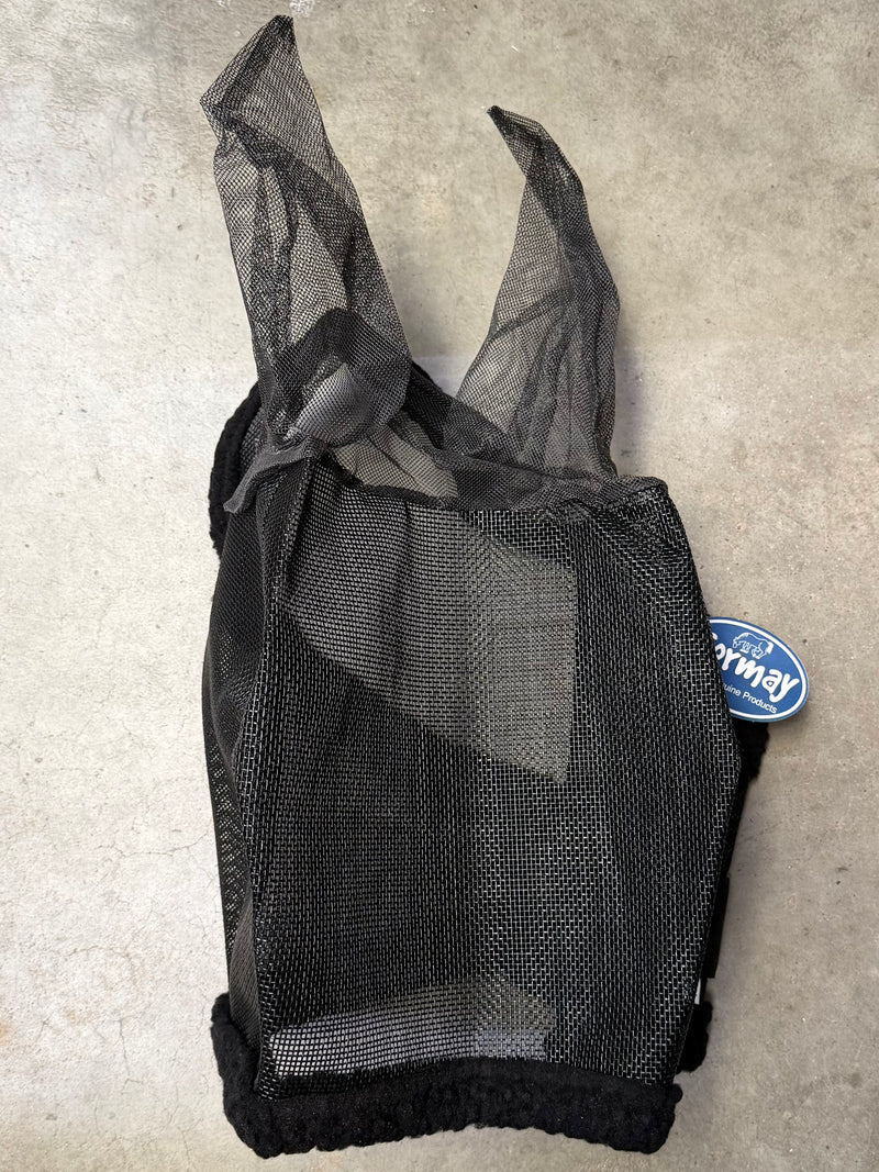 Load image into Gallery viewer, Used (Like New) Formay Deluxe Fly Mask w/ Ears - Black - Large
