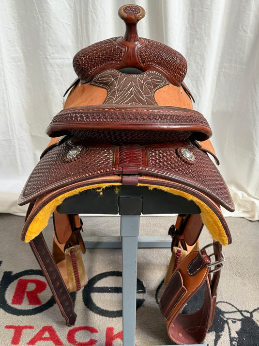 Triple R Geometric/Spider Team Roper Saddle 13"
