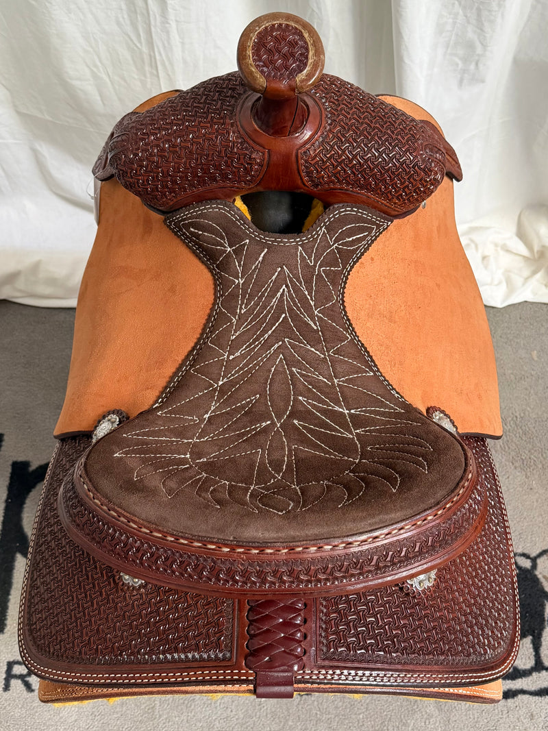 Load image into Gallery viewer, Triple R Geometric/Spider Team Roper Saddle 13"
