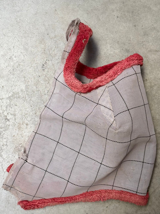 Used Mesh Fly Mask w/o Ears - Gray/Red