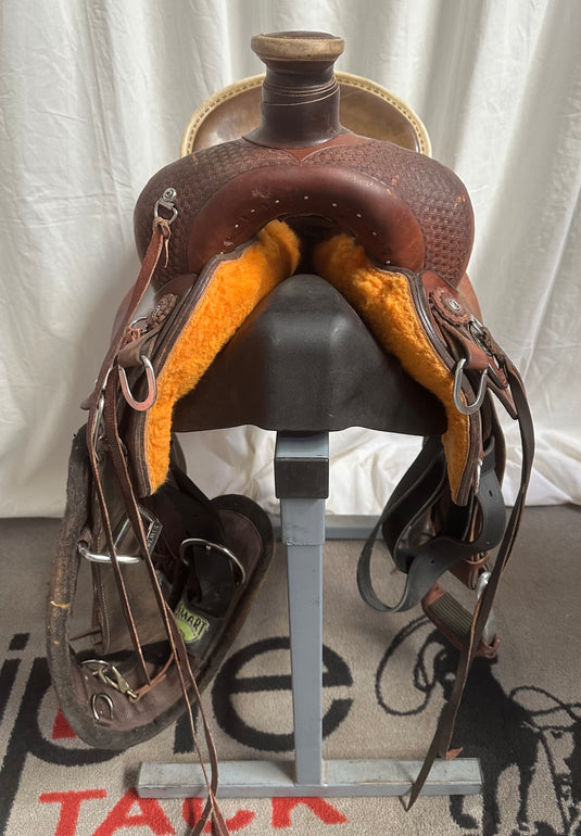 Used Circle Y All Around Saddle 15"