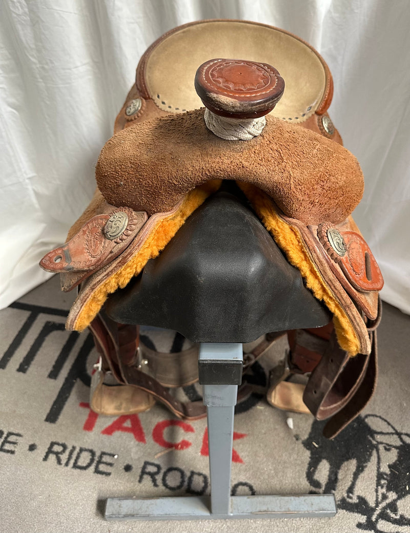 Load image into Gallery viewer, Used Bader Team Roper Saddle 15"
