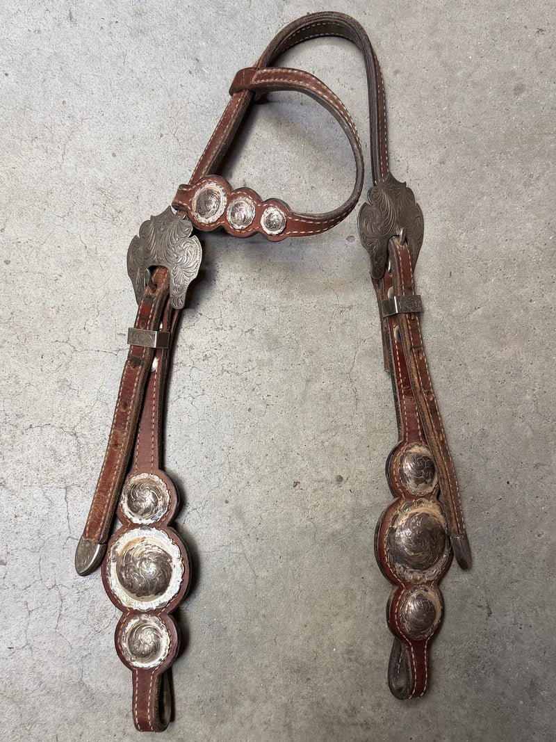 Load image into Gallery viewer, Used One Ear Headstall w/ Silver &amp; Conchos
