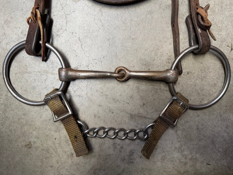 Load image into Gallery viewer, Used Browband &amp; O-Ring Smooth Snaffle Bit
