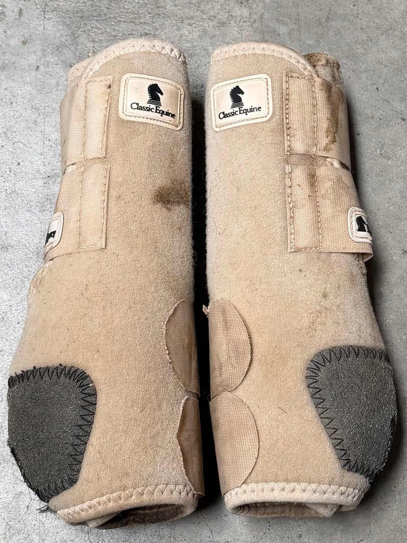 Load image into Gallery viewer, Used CE Legacy Protective Boots - White - Medium - Hind
