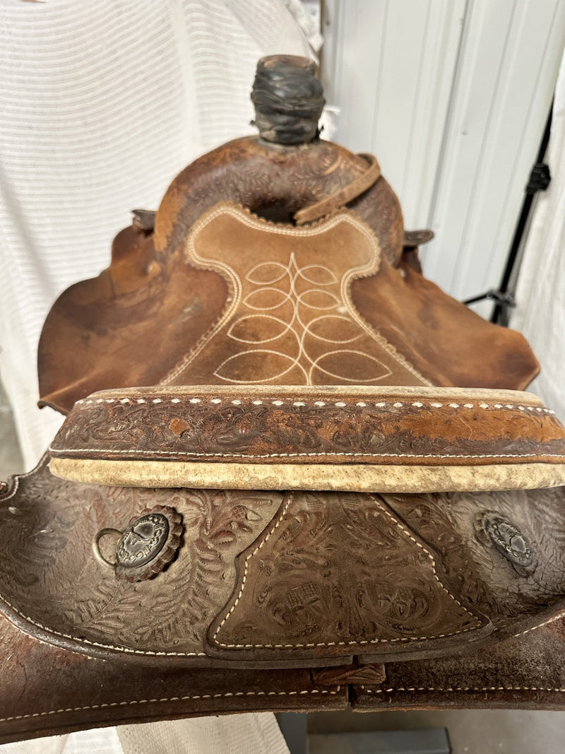 Load image into Gallery viewer, Used No Name 2003 Trophy Team Roper Saddle 15"
