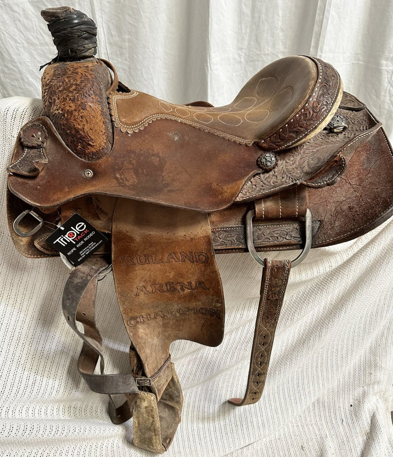 Load image into Gallery viewer, Used No Name 2003 Trophy Team Roper Saddle 15"
