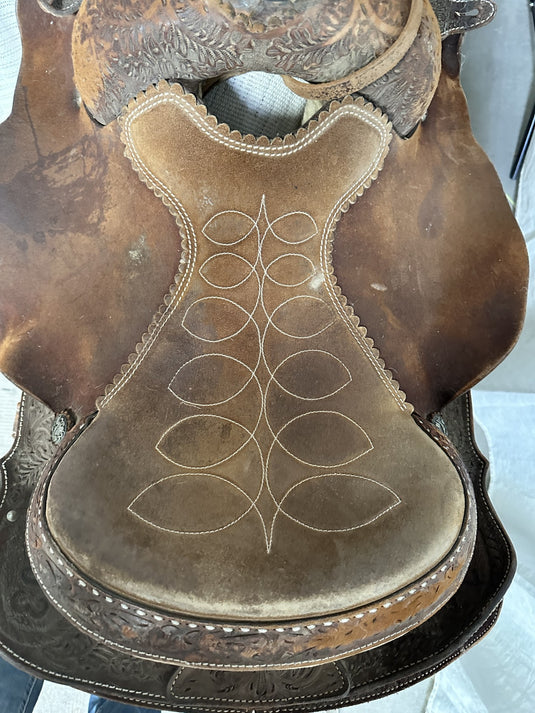 Used No Name 2003 Trophy Team Roper Saddle 15"