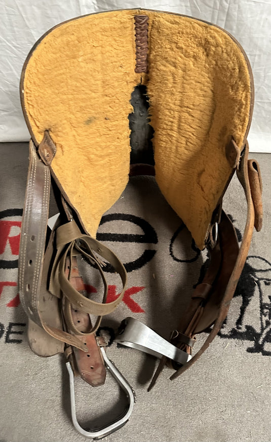 Used Shilo Contender Barrel Saddle 14"