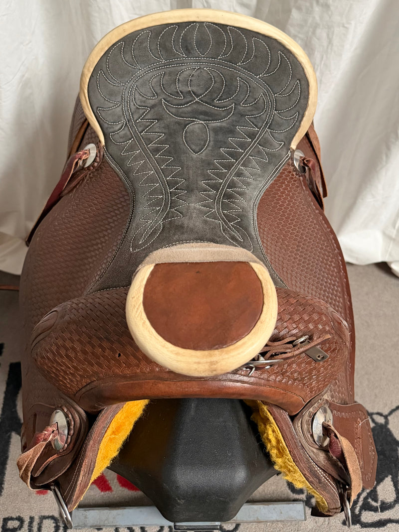 Load image into Gallery viewer, Used JC Martin Wade Team Roper Saddle 15"
