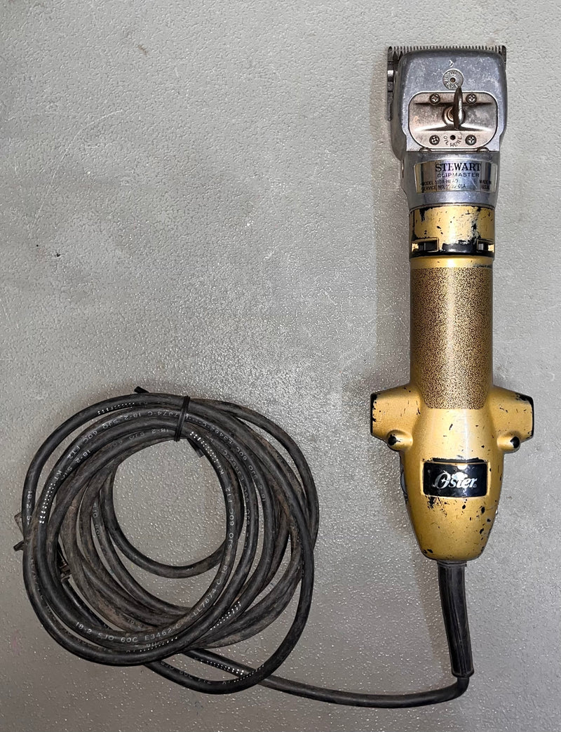 Load image into Gallery viewer, Used/Refurbished Oster Stewart Clip Master - Gold

