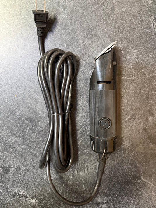 Used/Refurbished Oster Single Speed Clipper - Black