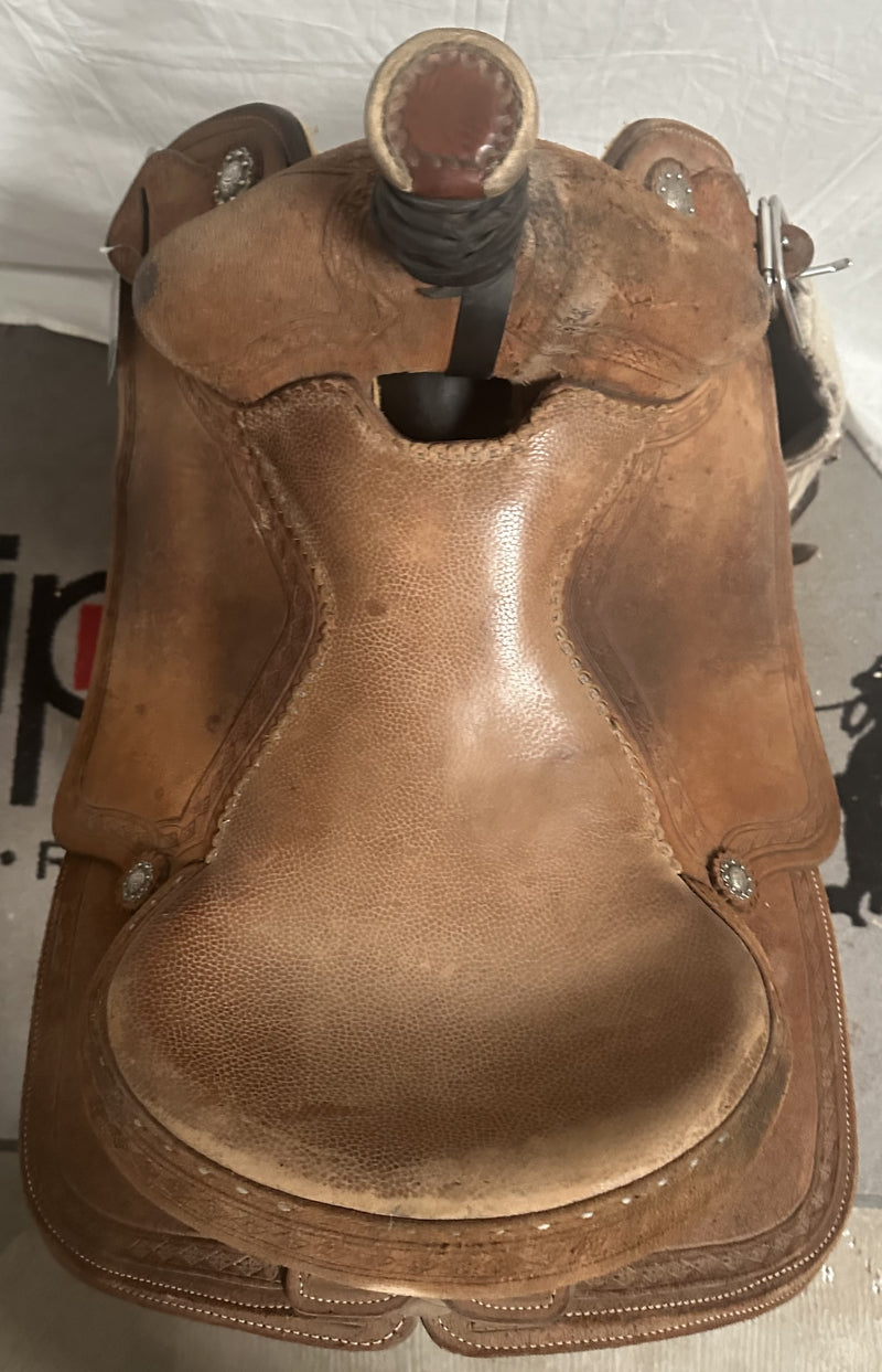 Load image into Gallery viewer, Used Scott Thomas TR800 Team Roper Saddle 15.5"
