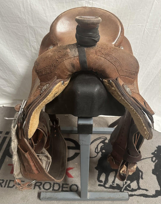 Used Scott Thomas TR800 Team Roper Saddle 15.5"
