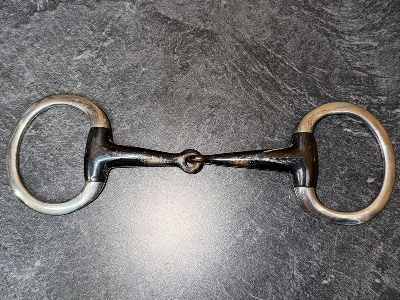 Load image into Gallery viewer, Used Eggbut Smooth Snaffle Bit
