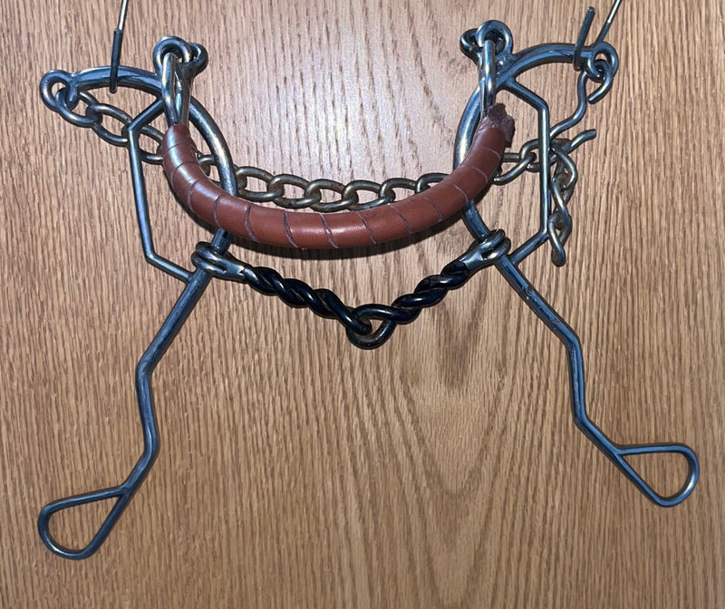 Load image into Gallery viewer, Used Leather Wrapped Nose Combo Bit

