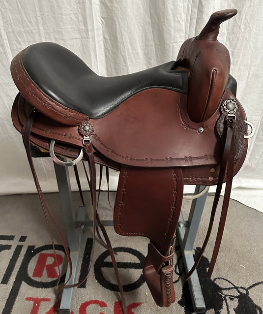 Used (Like New) Cortez Trail Saddle 16