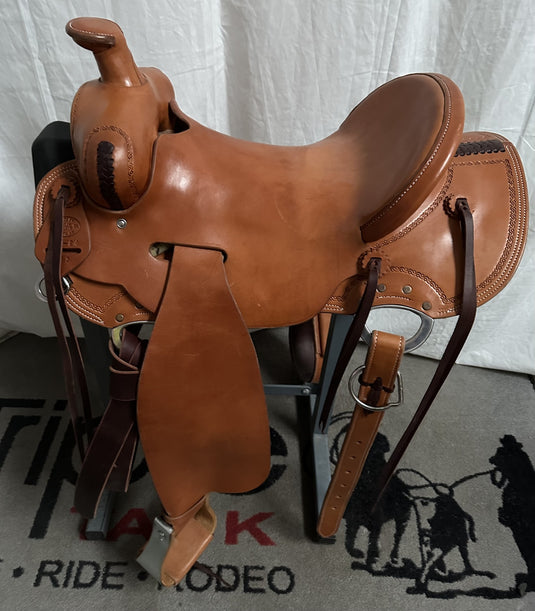 Used Kelly Hauser Team Roper Saddle 16