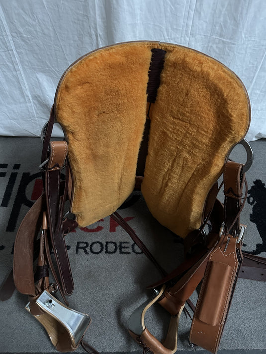 Used Kelly Hauser Team Roper Saddle 16"