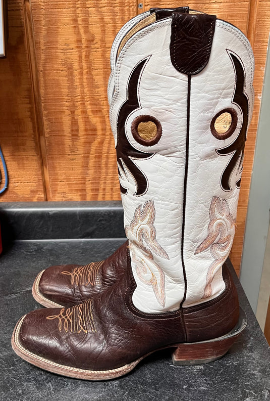Used Hondo 16" Cowhide Buckaroo Boots - 12 D