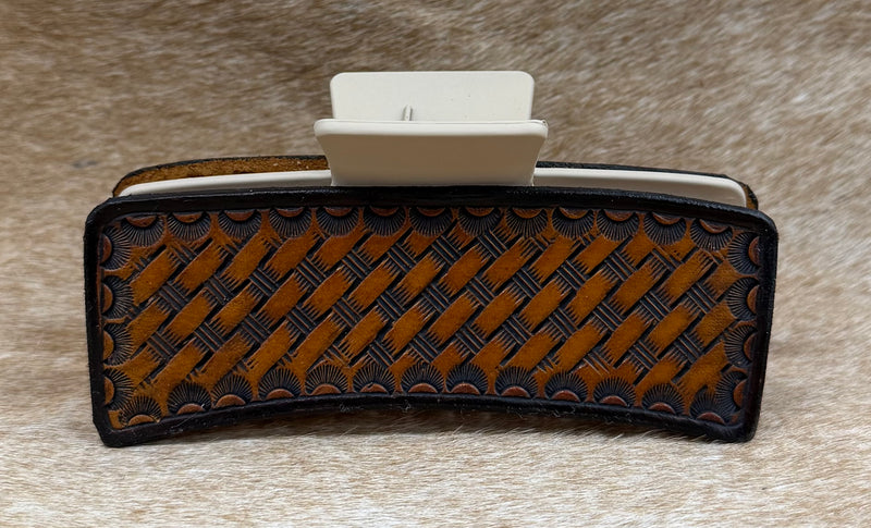 Load image into Gallery viewer, Large Tooled Leather Claw Hair Clip - Basketweave &amp; Border
