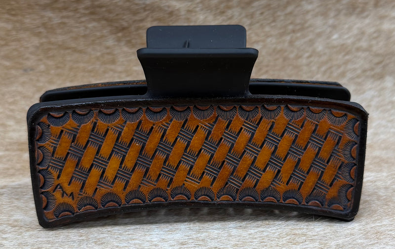 Load image into Gallery viewer, Large Tooled Leather Claw Hair Clip - Basketweave &amp; Border
