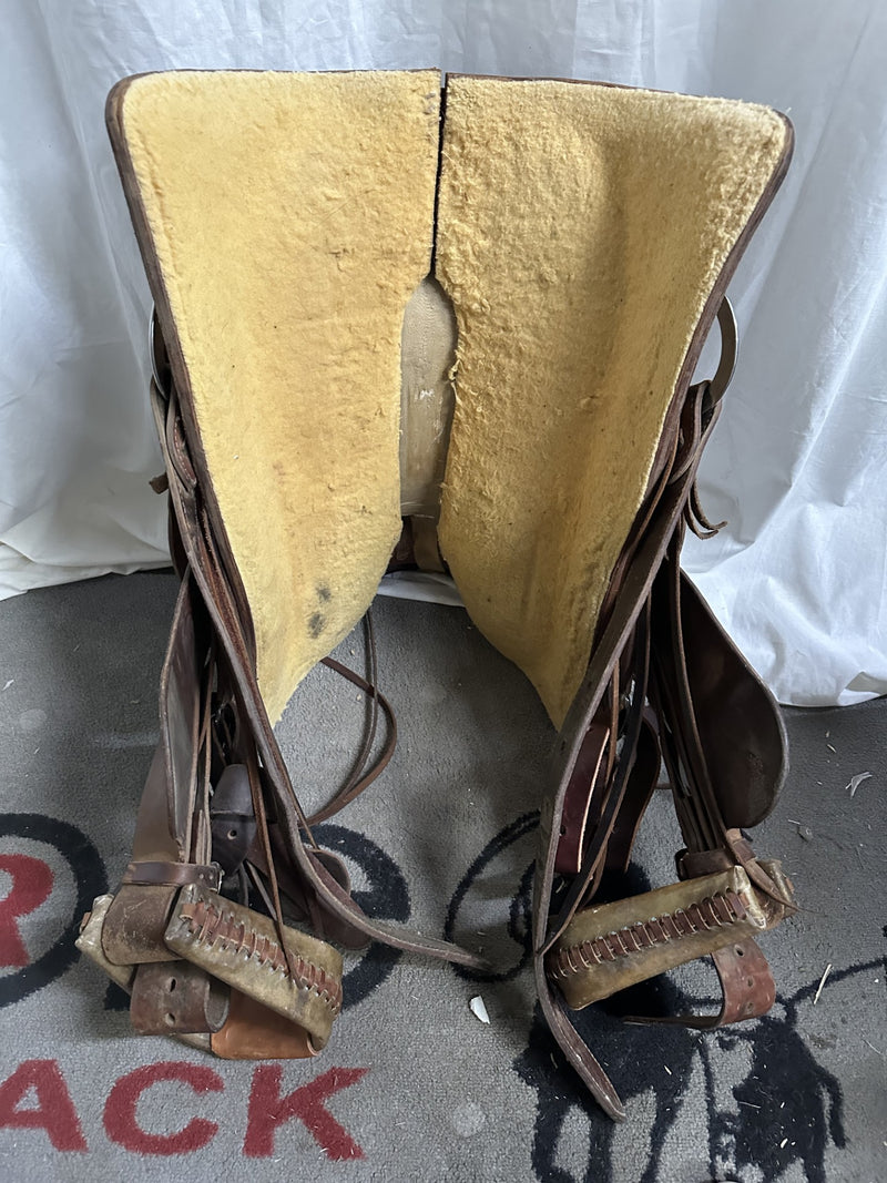 Load image into Gallery viewer, Used Will Burgess Rancher Saddle
