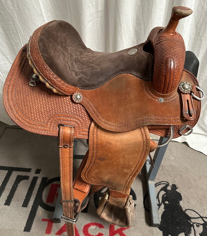 Load image into Gallery viewer, Used Courts Sharon Camarillo All Around Saddle 14"
