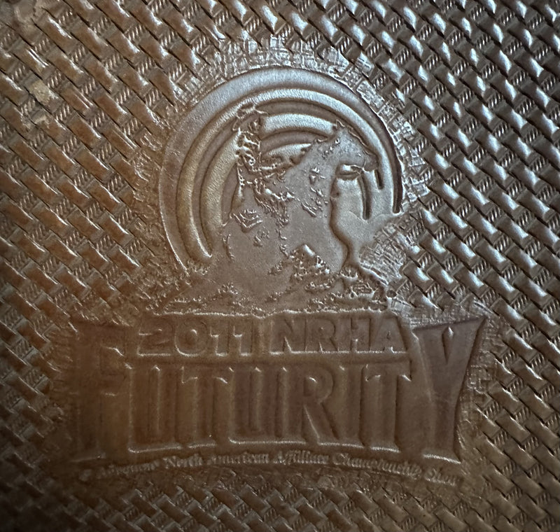 Load image into Gallery viewer, Used Bob's Custom NRHA Futurity Reining Trophy Saddle 16"
