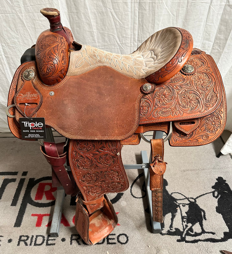 Load image into Gallery viewer, Used Scott Thomas Calf Roper Saddle 14.5"
