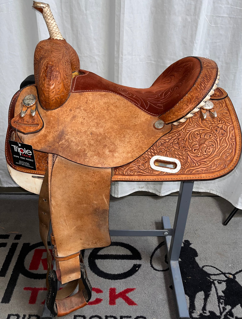 Load image into Gallery viewer, Used Martha Josey Collection Barrel Saddle 14.5"
