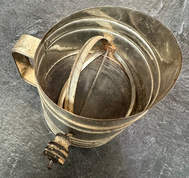 Load image into Gallery viewer, Vintage 1950's Acme Flour Sifter
