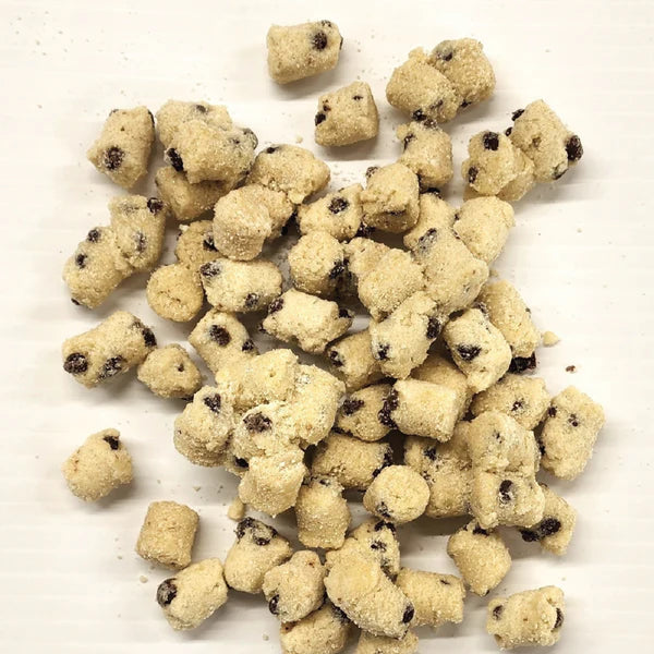 Load image into Gallery viewer, Stensland Family Farms Freeze-Dried Cookie Bites Chocolate Chunk Cookie Dough - 5 oz
