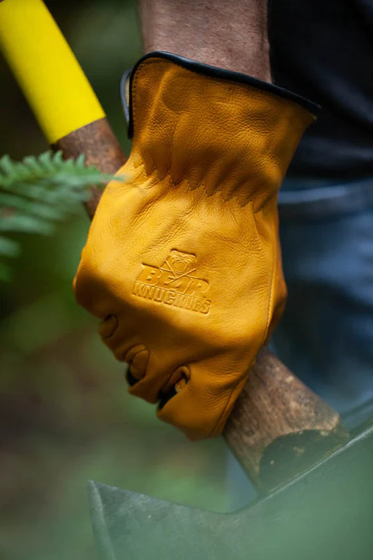 Bear Knuckles Bodacious Water Resistant Cowhide Driver Glove
