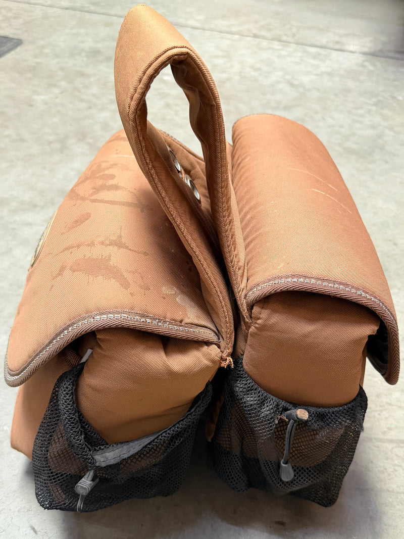 Load image into Gallery viewer, Used Weaver Leather Trail Gear Saddle Bag - Brown
