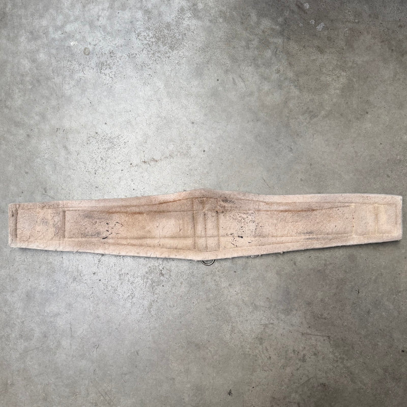 Load image into Gallery viewer, Used Fabtron Felt Bottom Cinch - Brown - 34"

