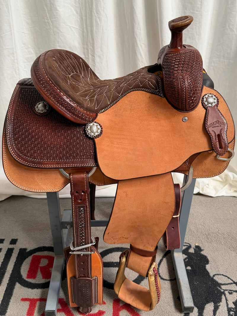 Load image into Gallery viewer, Triple R Geometric/Spider Team Roper Saddle 13"
