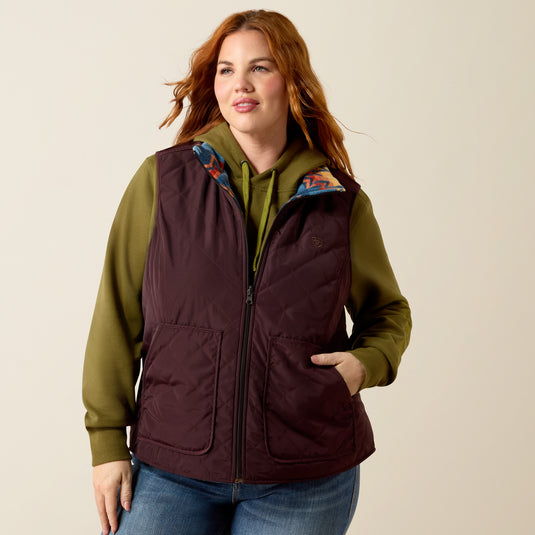 Ariat Womens Dilon 2.0 Insulated Reversible Vest - Chocolate Plum/Lakeside Southwest