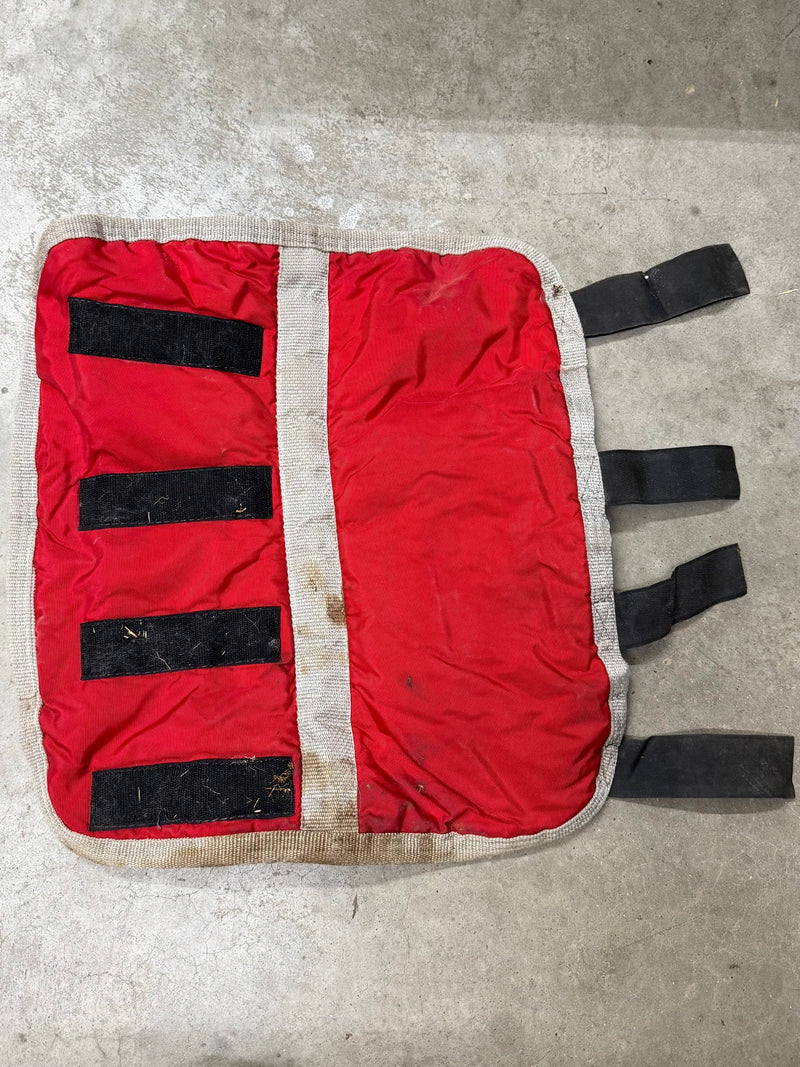 Load image into Gallery viewer, Used Shipping Boots - Red
