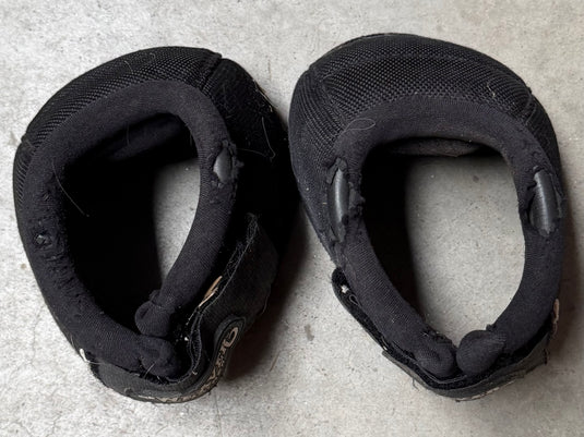 Used Weaver Bell Boots - Black - Medium