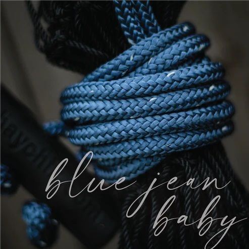 Load image into Gallery viewer, Hay Chix Half Bale Hay Net - 1-3/4"
