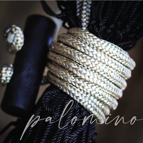 Load image into Gallery viewer, Hay Chix Half Bale Hay Net - 1-3/4"
