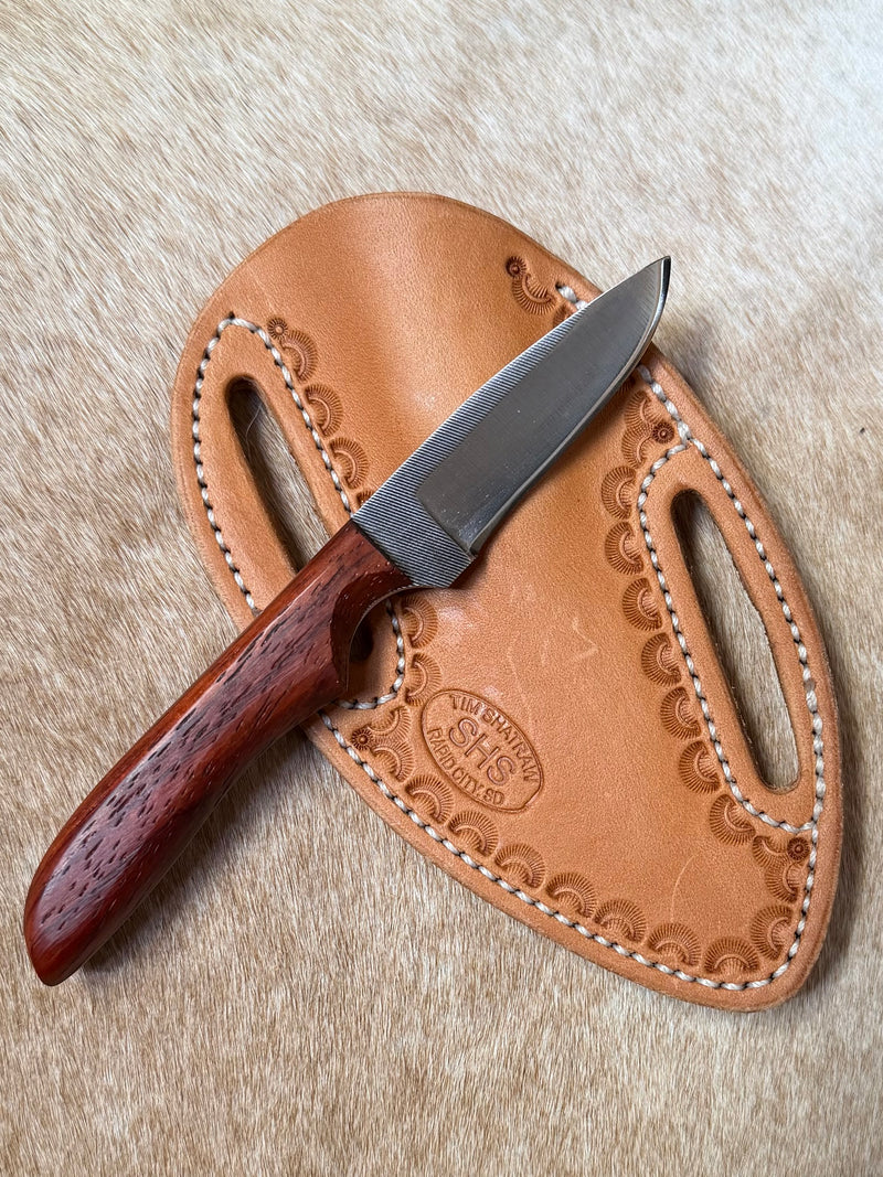 Load image into Gallery viewer, Sacred Heart Cherry Wooden Handle Knife &amp; Border Sheath - Left Draw
