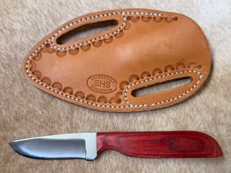 Load image into Gallery viewer, Sacred Heart Red Wooden Handle Knife &amp; Border Sheath - Right Draw
