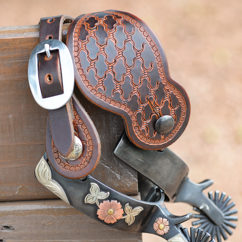 Load image into Gallery viewer, Martin Weathered Antiqued Twisted Wire Stamp Tombstone Spur Strap
