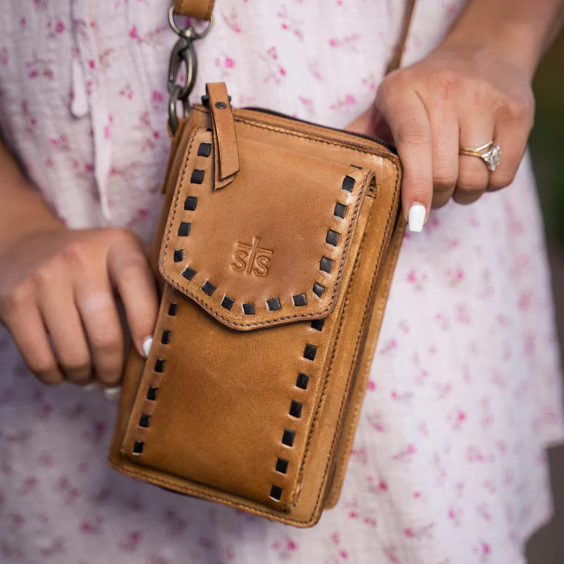 Load image into Gallery viewer, STS Bandera Tan QuickDraw Crossbody Wallet

