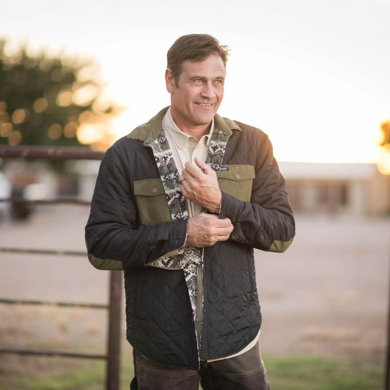 Load image into Gallery viewer, STS Mens Everett Reversible Jacket - Olive/Khaki
