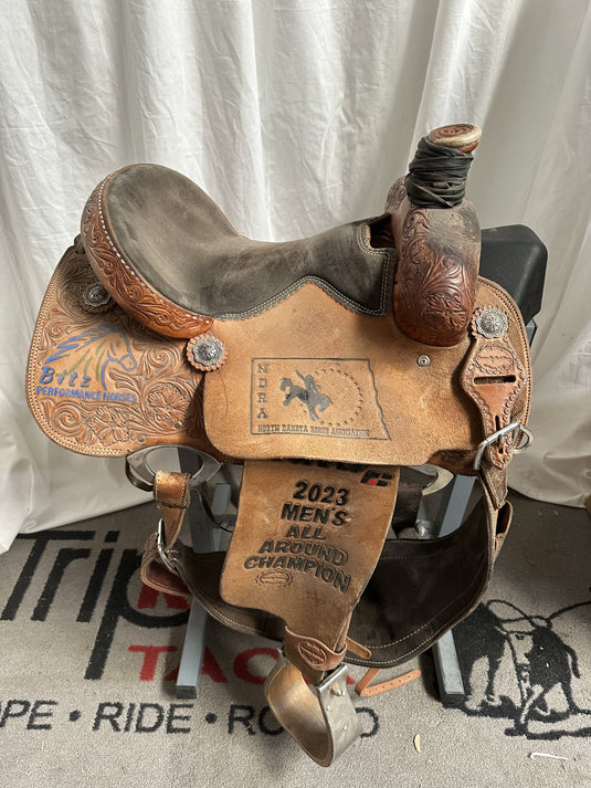 Used Connelly 1/2 Floral Team Roper Saddle 15