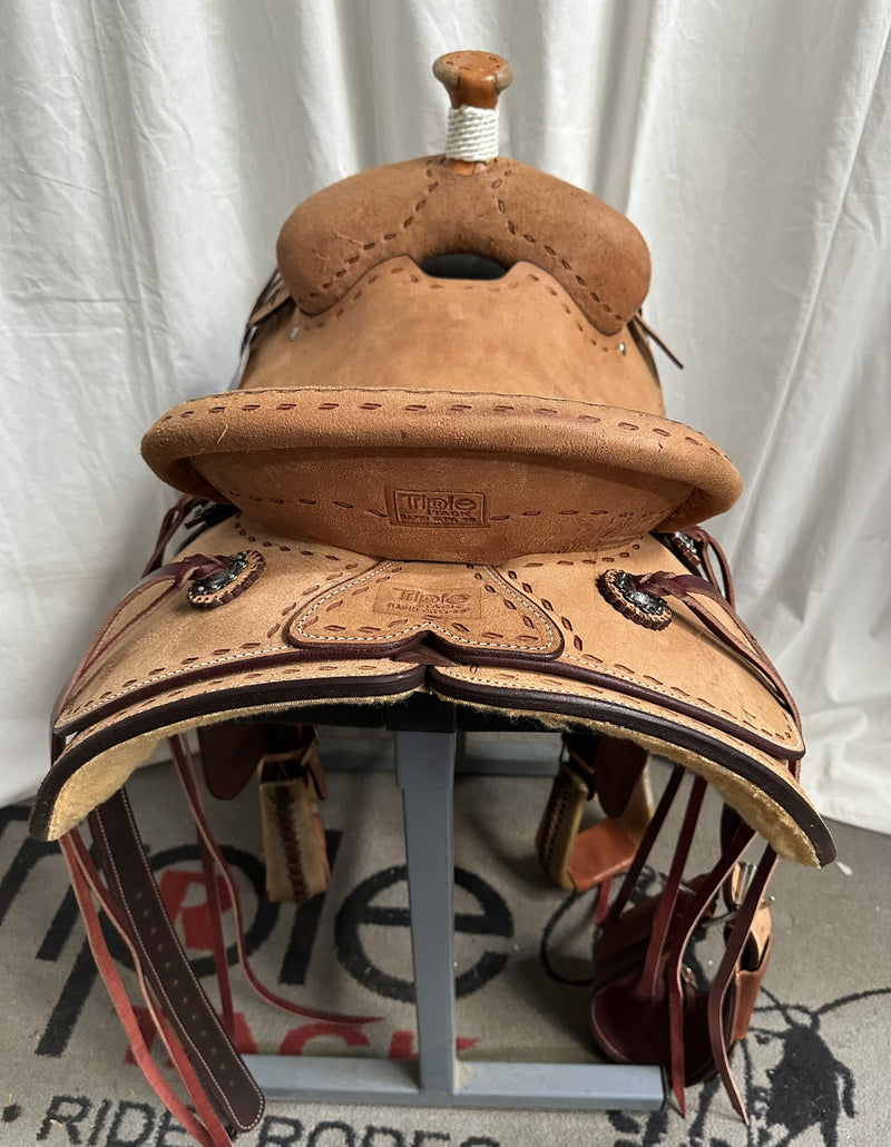 Load image into Gallery viewer, Triple R Modified Association Rancher Saddle 16"
