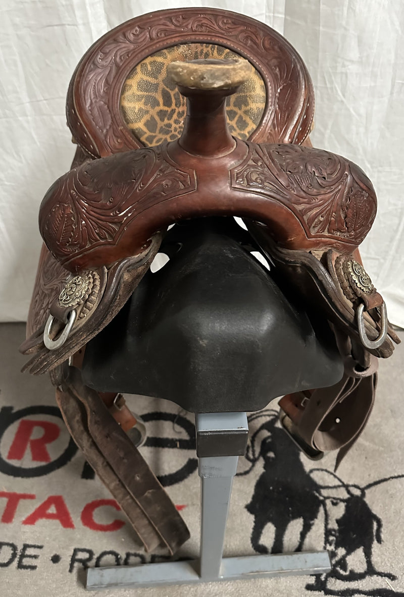 Load image into Gallery viewer, Used Cactus Charmayne Barrel Saddle 14"
